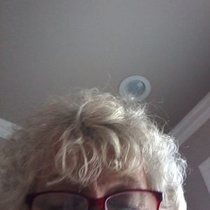 Meet your Posher, Carol